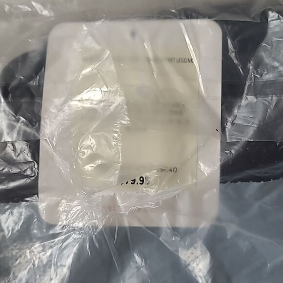 Fabletics Anywhere Motion365+ High-Waisted Utility Legging Black NWT in pkg - Picture 8 of 9